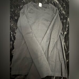 Elle Black Long Sleeve Tee